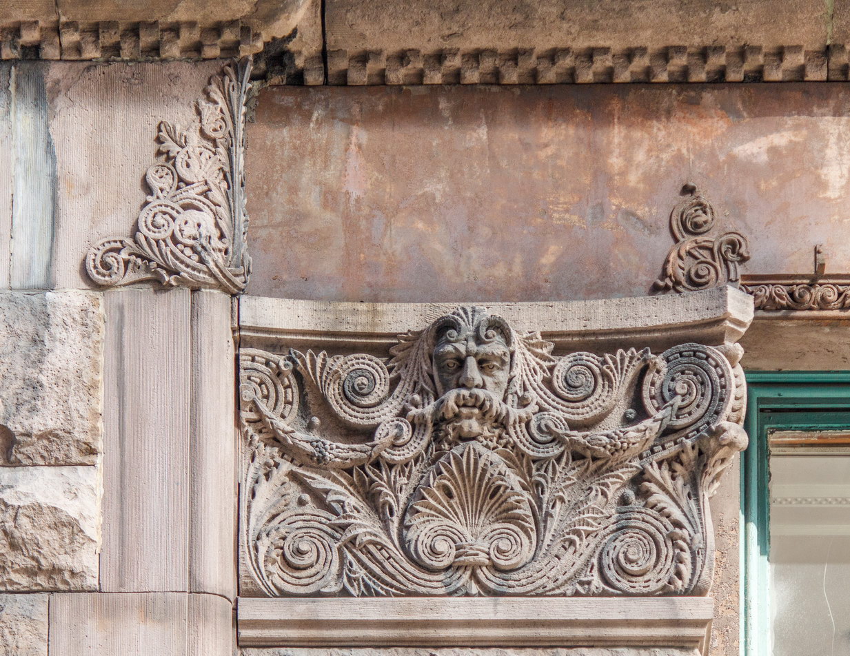The Wilbraham - pillar detail.
